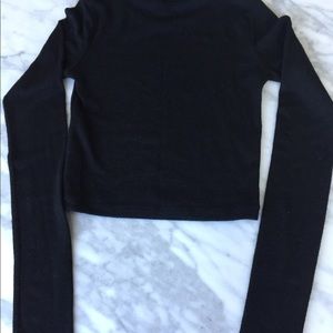 Aritzia Wilfred Free soft knit crop top